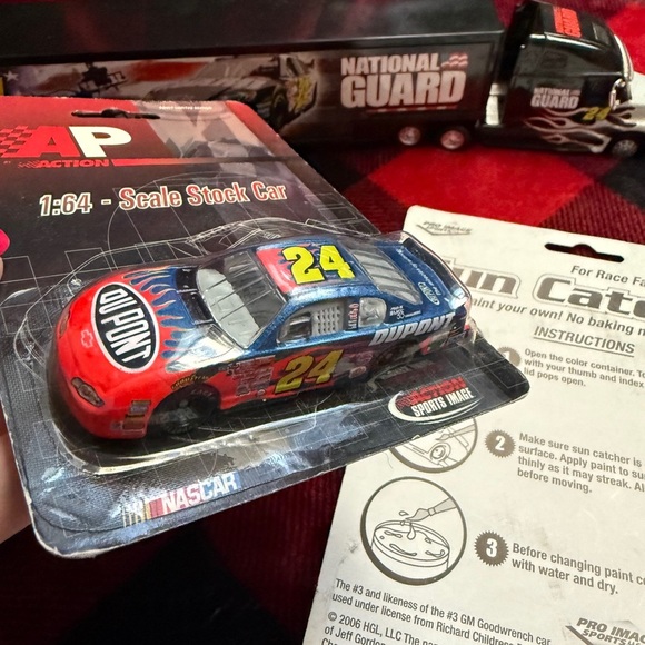 Vintage NASCAR Jeff Gordon #24 Lot Semi Truck, New Race Car, Dream Catcher - Picture 6 of 16